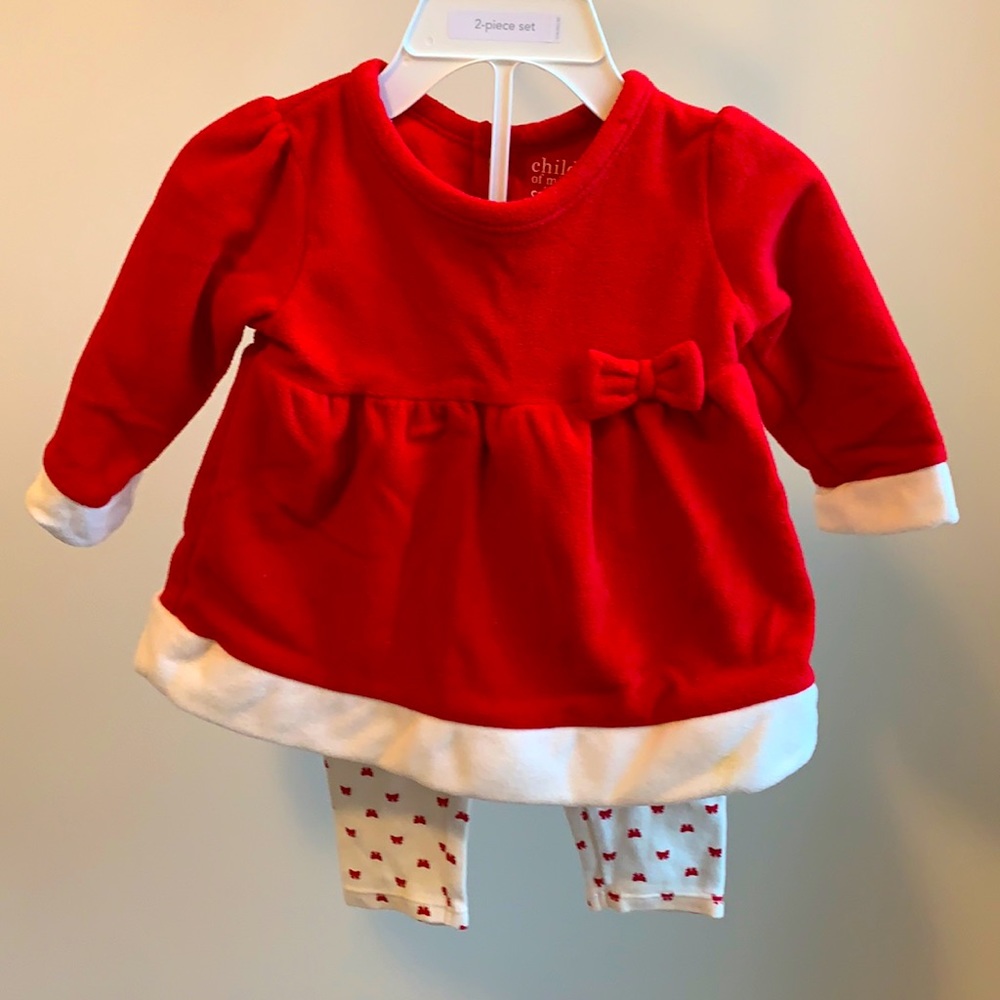 Red and off white 3-6 month infant set with bows